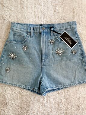 Juicy Couture Black Label NWT Embellished Denim Shorts Size 26 Rhinestone